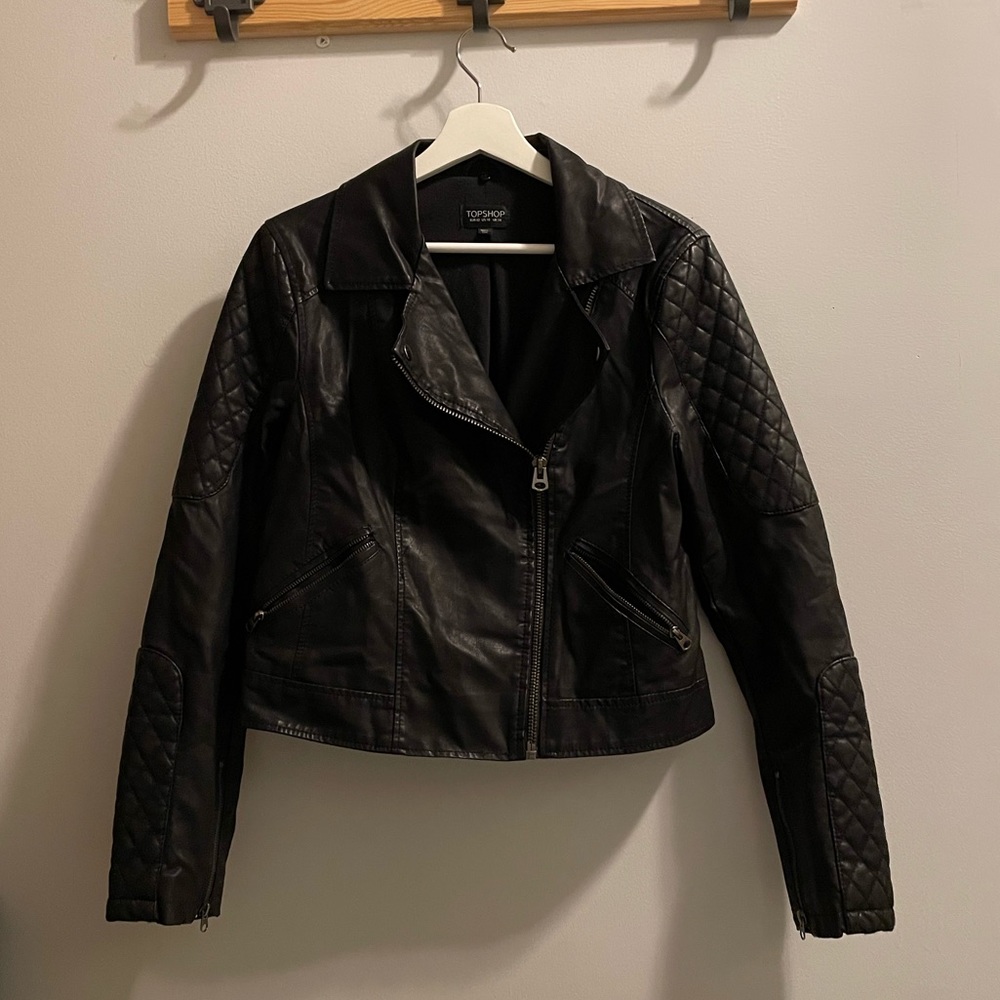 FAUX leather Moto jacket w/ removable fake fur collar